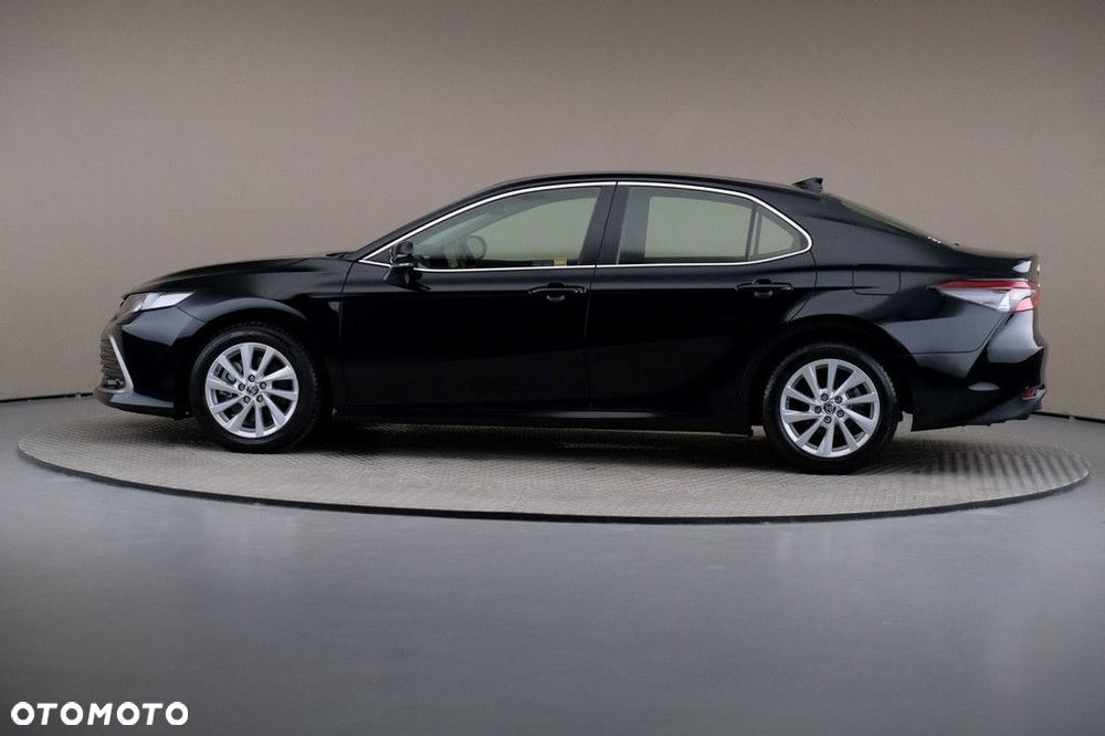 Toyota Camry 2.5 Hybrid Comfort CVT - 4