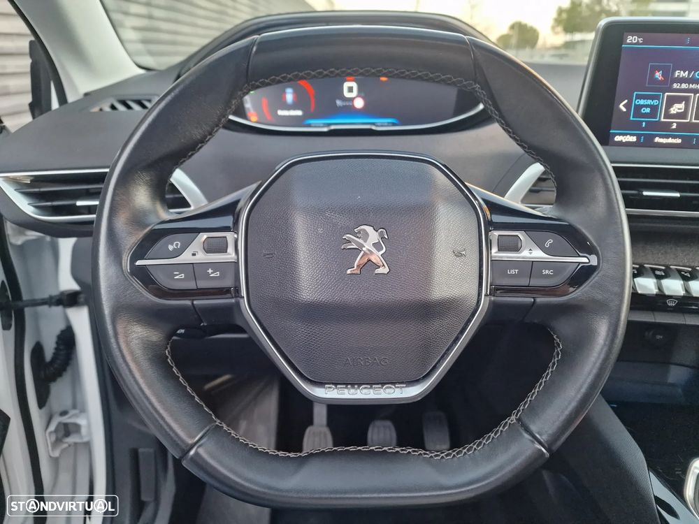 Peugeot 3008 PureTech 130 Stop & Start GPF Allure - 36