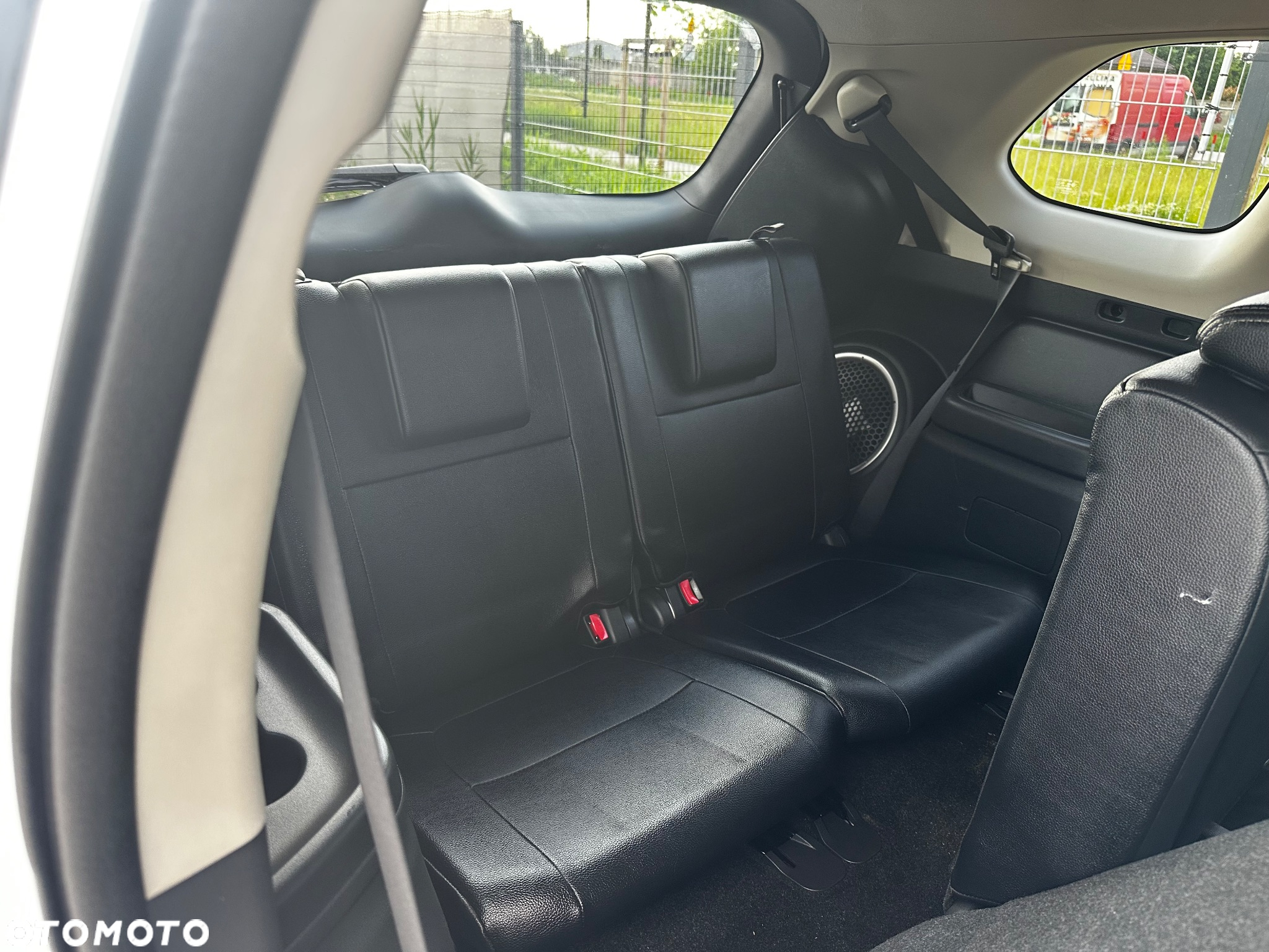 Mitsubishi Outlander 2.0 Intense + - 20