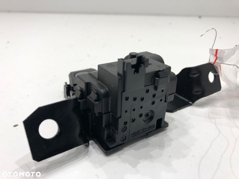 ZAMEK DRZWI TYLNYCH PRAWY  MINI MINI CLUBMAN (F54) 2014 - 2022 Cooper S ALL4 141 kW [192 KM] benzyna - 3