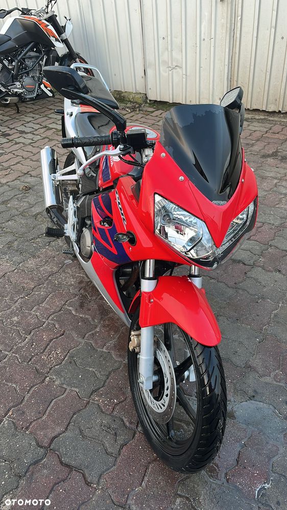 Honda CBR - 1