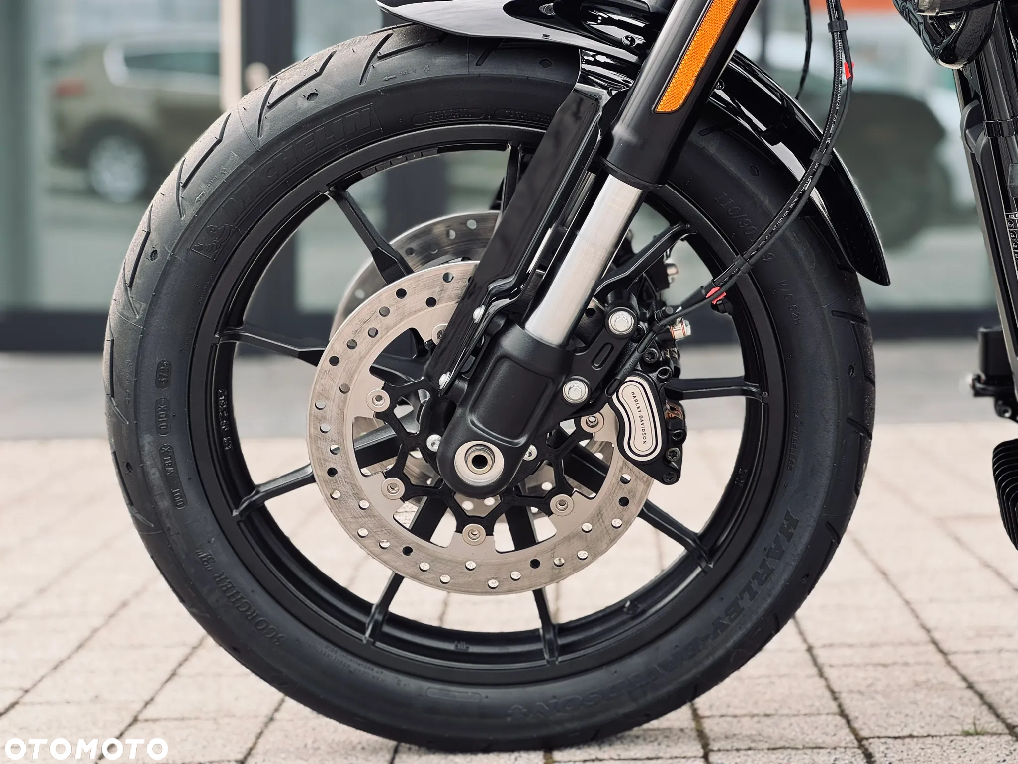 Harley-Davidson Softail Low Rider - 20