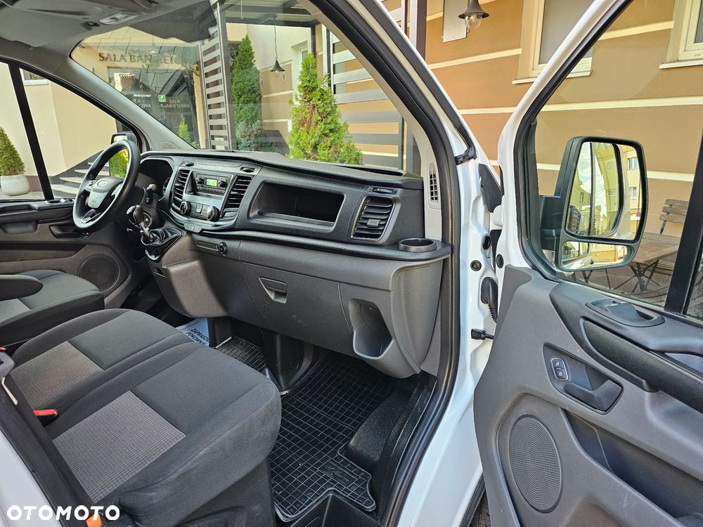 Ford Transit Custom - 8