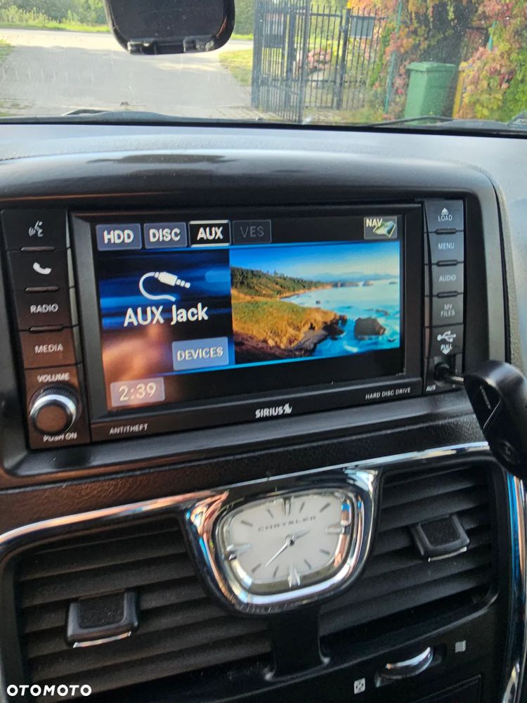 Chrysler Town & Country 3.6 Touring - 39