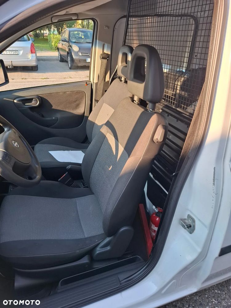 Opel Combo - 8