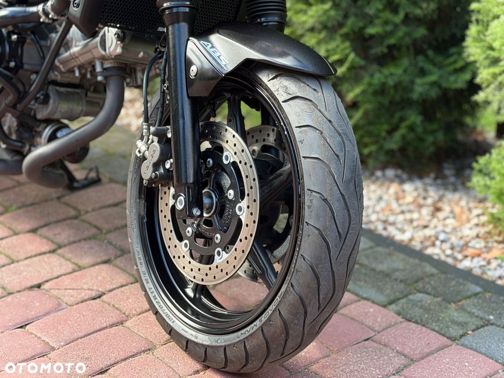 Suzuki SV - 22