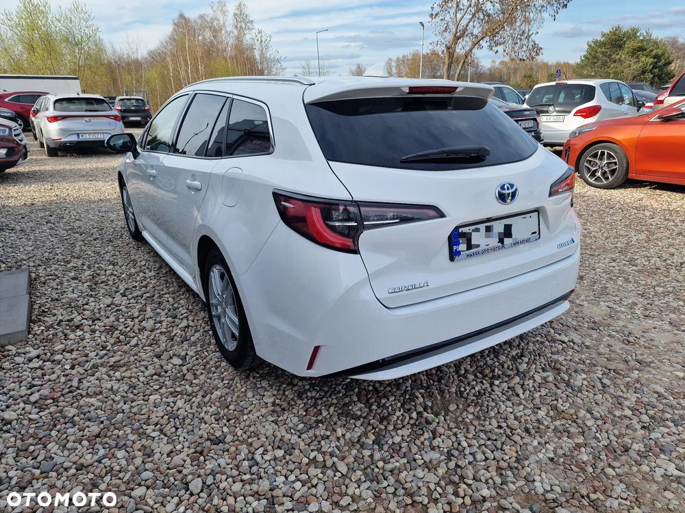 Toyota Corolla 1.8 Hybrid Executive - 8