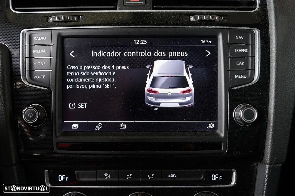 VW Golf 1.4 GTE Plug-In-Hybrid DSG - 36