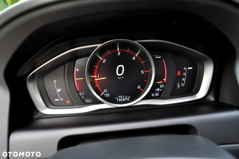 Volvo XC 60 D4 Geartronic Summum - 36