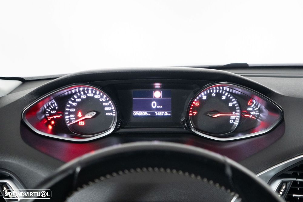 Peugeot 308 SW 1.2 PureTech Active - 26