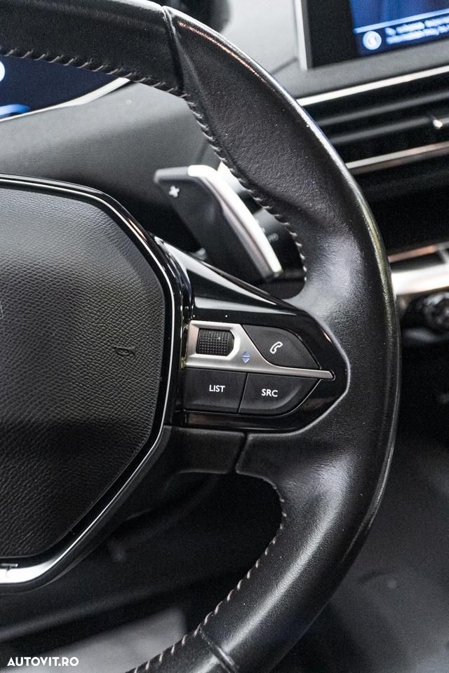 Peugeot 3008 1.2 PureTech 130 EAT8 Allure Pack - 25