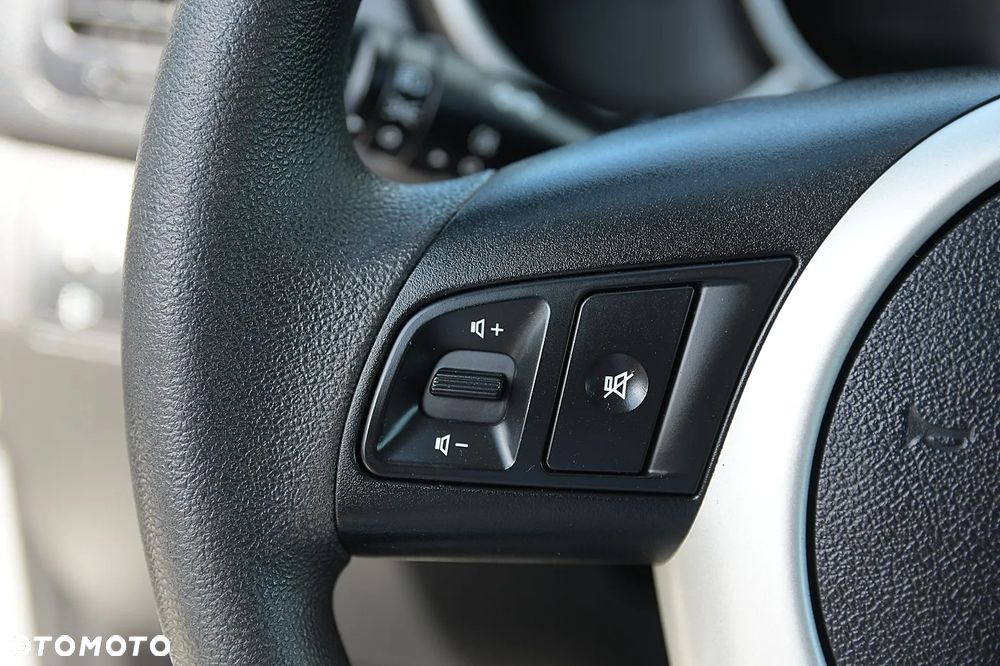Kia Venga - 28