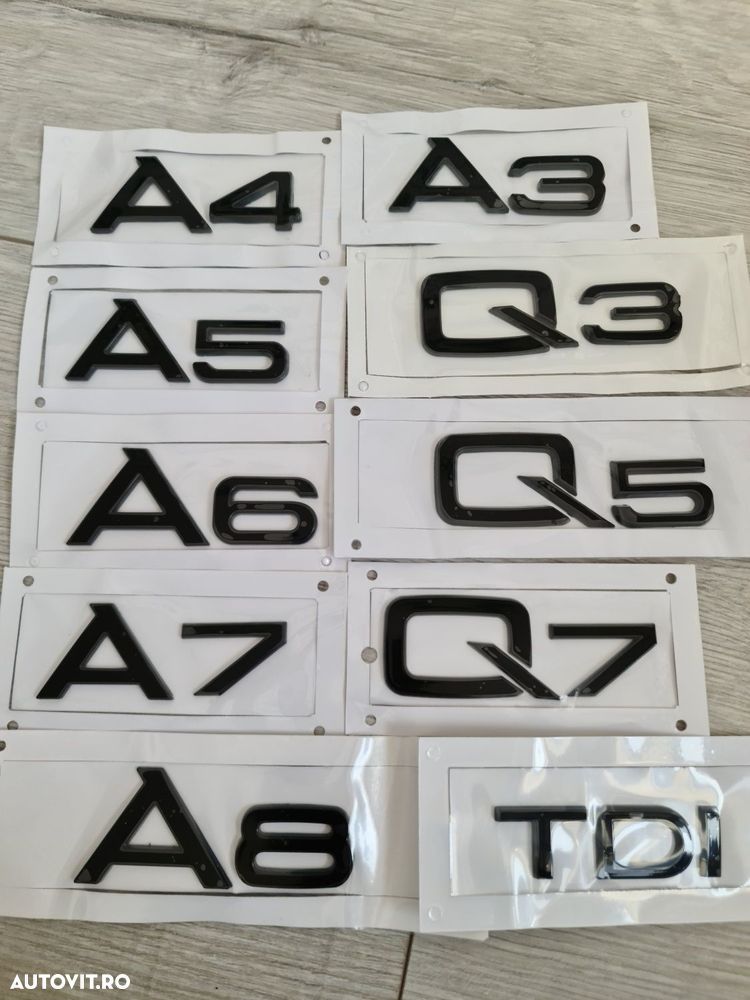 Emblema-Neagra-Scris-Litere-Cifre-Audi-A3-A4-A5-A6-A7-Q3-Q5-Q7-Q8-TDI - 1