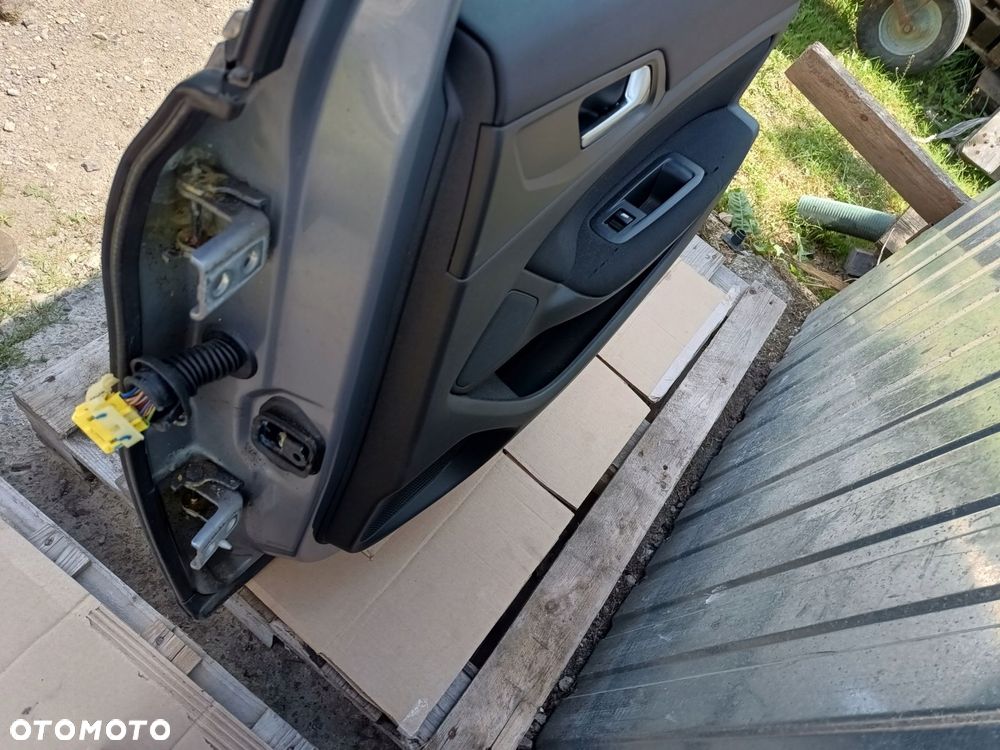 peugeot 308 t9 ii 13r- drzwi prawy tył hb kcac oryginalny lakier kompletne - 7