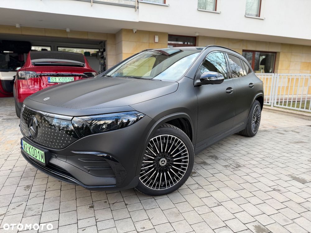 Mercedes-Benz EQA 300 66.5kWh 4-Matic AMG Line - 2