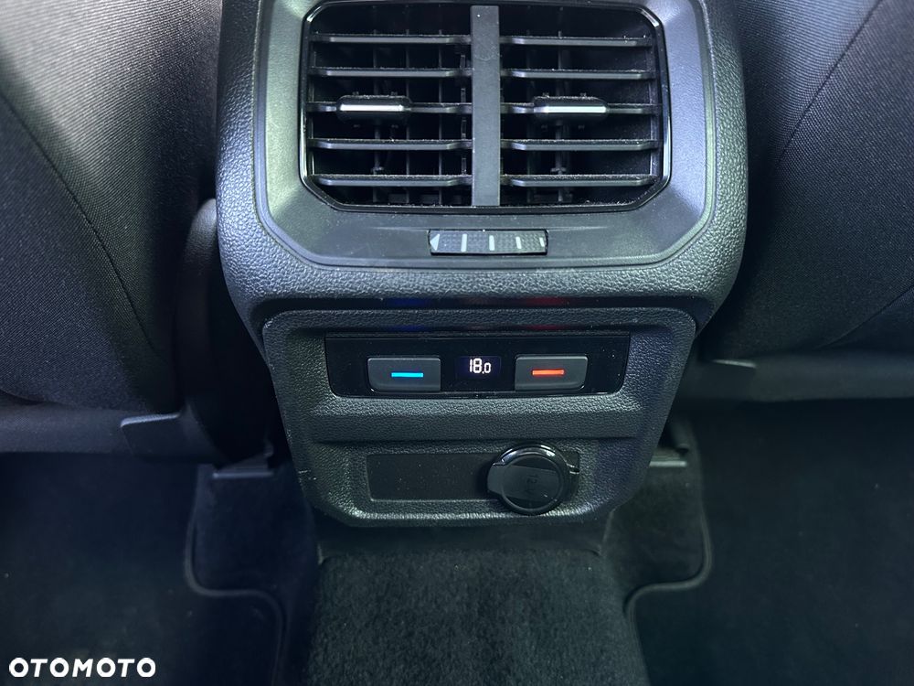 Volkswagen Tiguan - 28