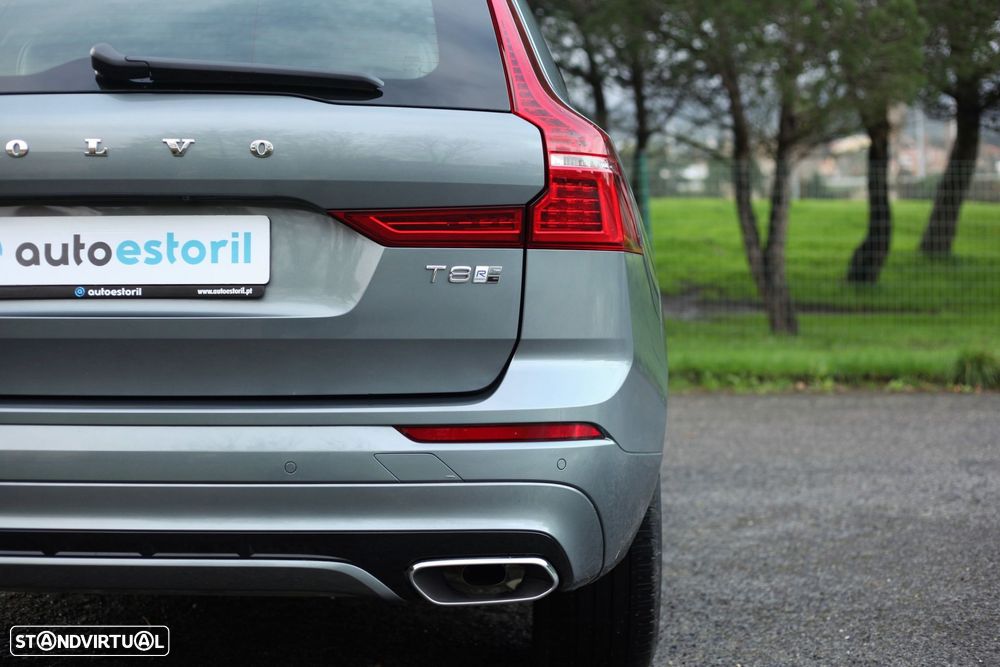 Volvo XC 60 2.0 T8 PHEV R-Design AWD - 19