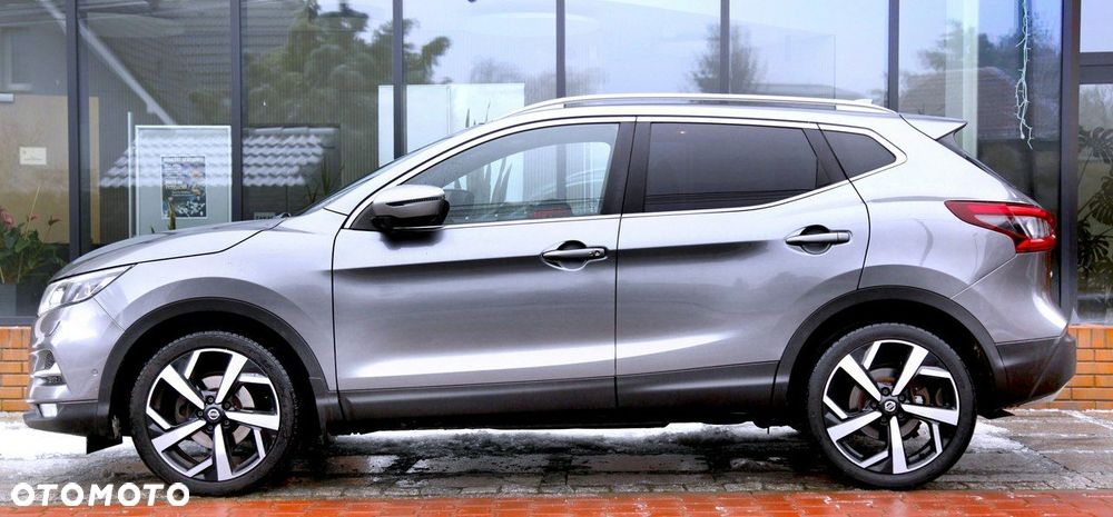 Nissan Qashqai 1.2 DIG-T Xtronic TEKNA+ - 25