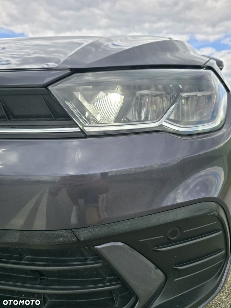 Volkswagen Polo - 8