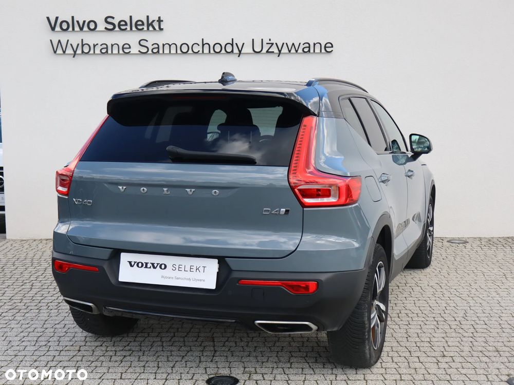 Volvo XC 40 D4 AWD R-Design - 5