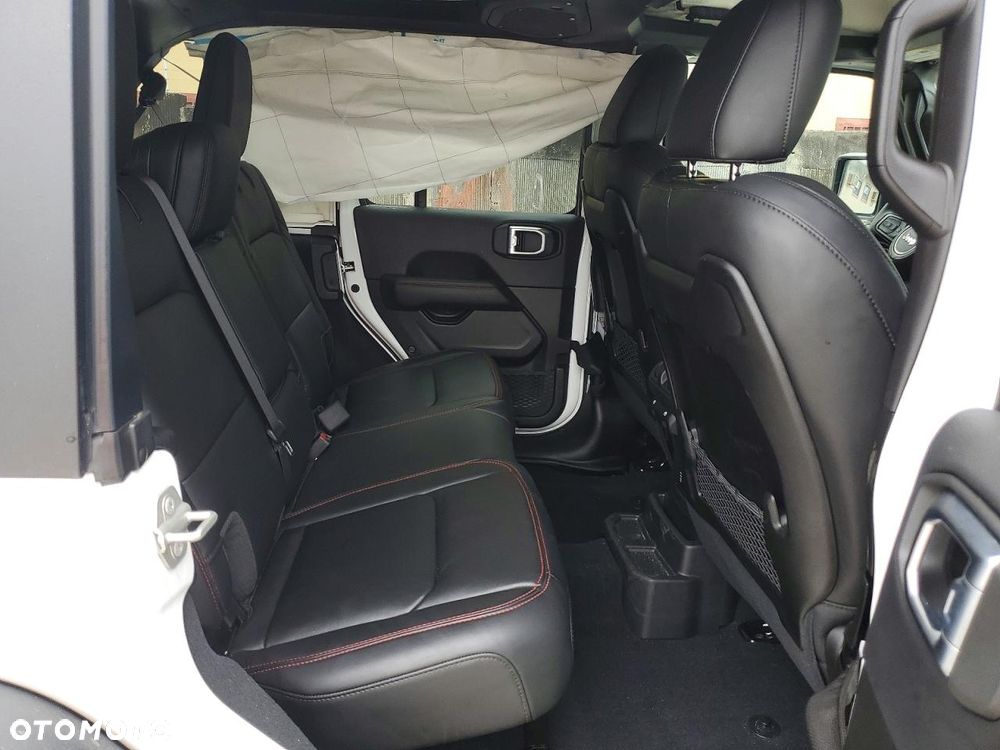 Jeep Wrangler Unlimited GME 2.0 Turbo Rubicon - 11