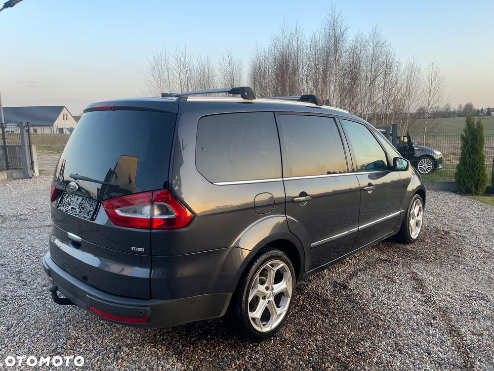 Ford Galaxy 2.0 TDCi Ambiente - 3