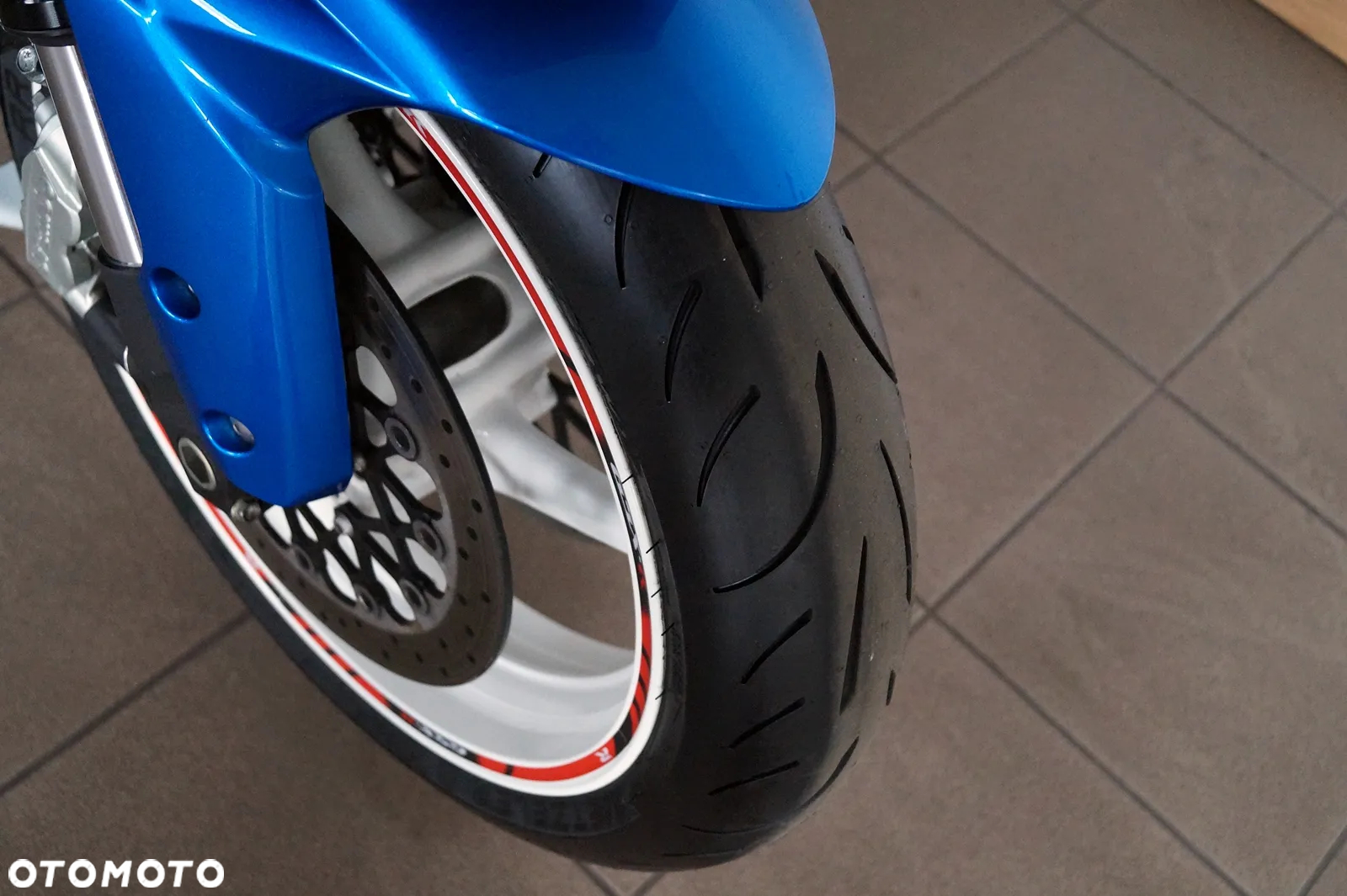 Suzuki GSX-R - 12