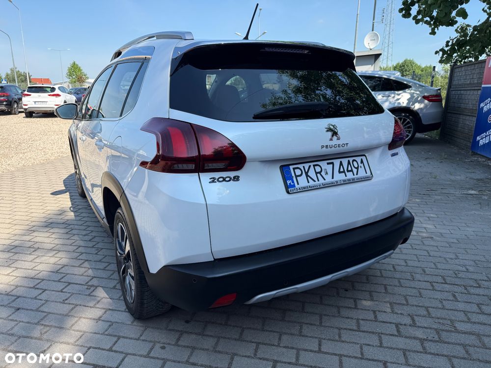 Peugeot 2008 PureTech 110 Stop&Start GT-Line Edition - 19