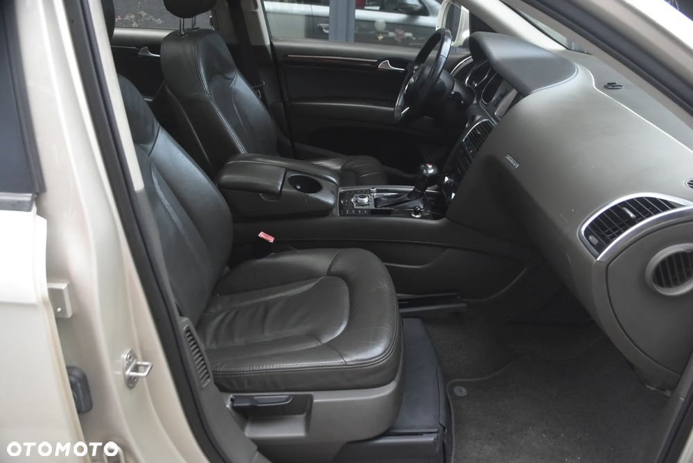 Audi Q7 3.0 TDI Quattro Tiptr - 9