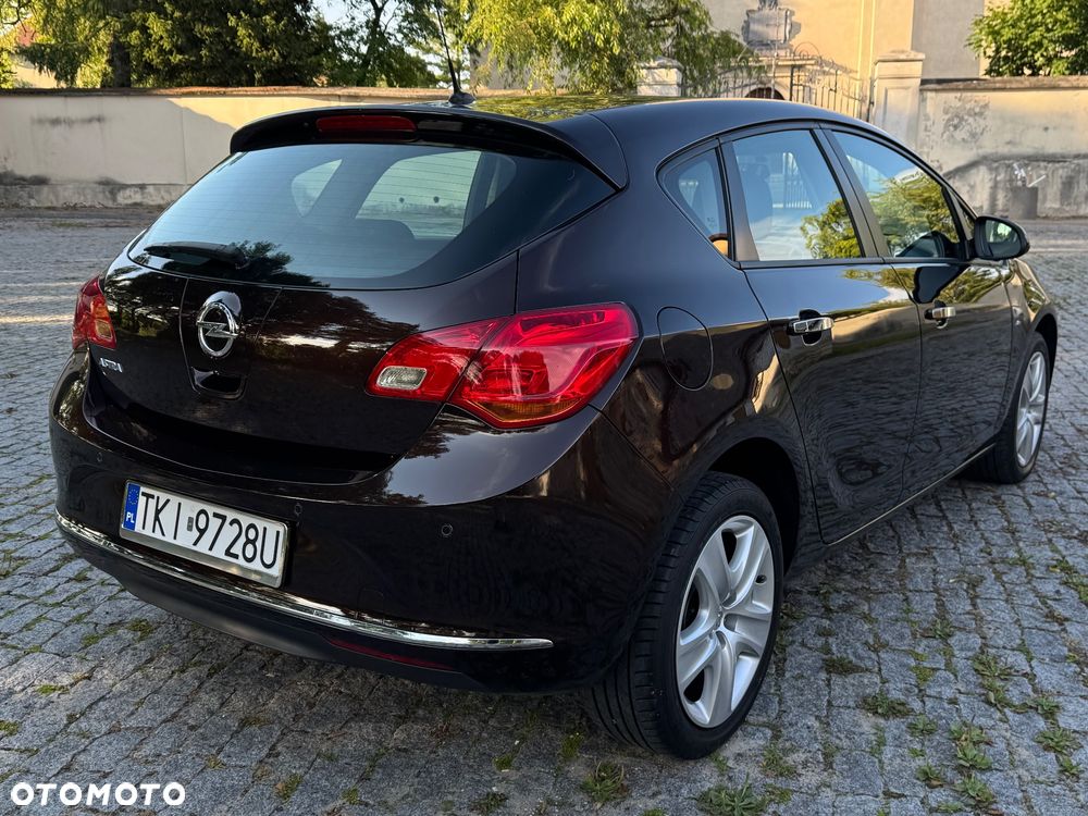 Opel Astra 1.4 T Cosmo - 12