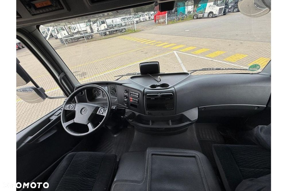Mercedes-Benz Vehicle Rigid 4x2 platform body curtainsider fixed roof - 13