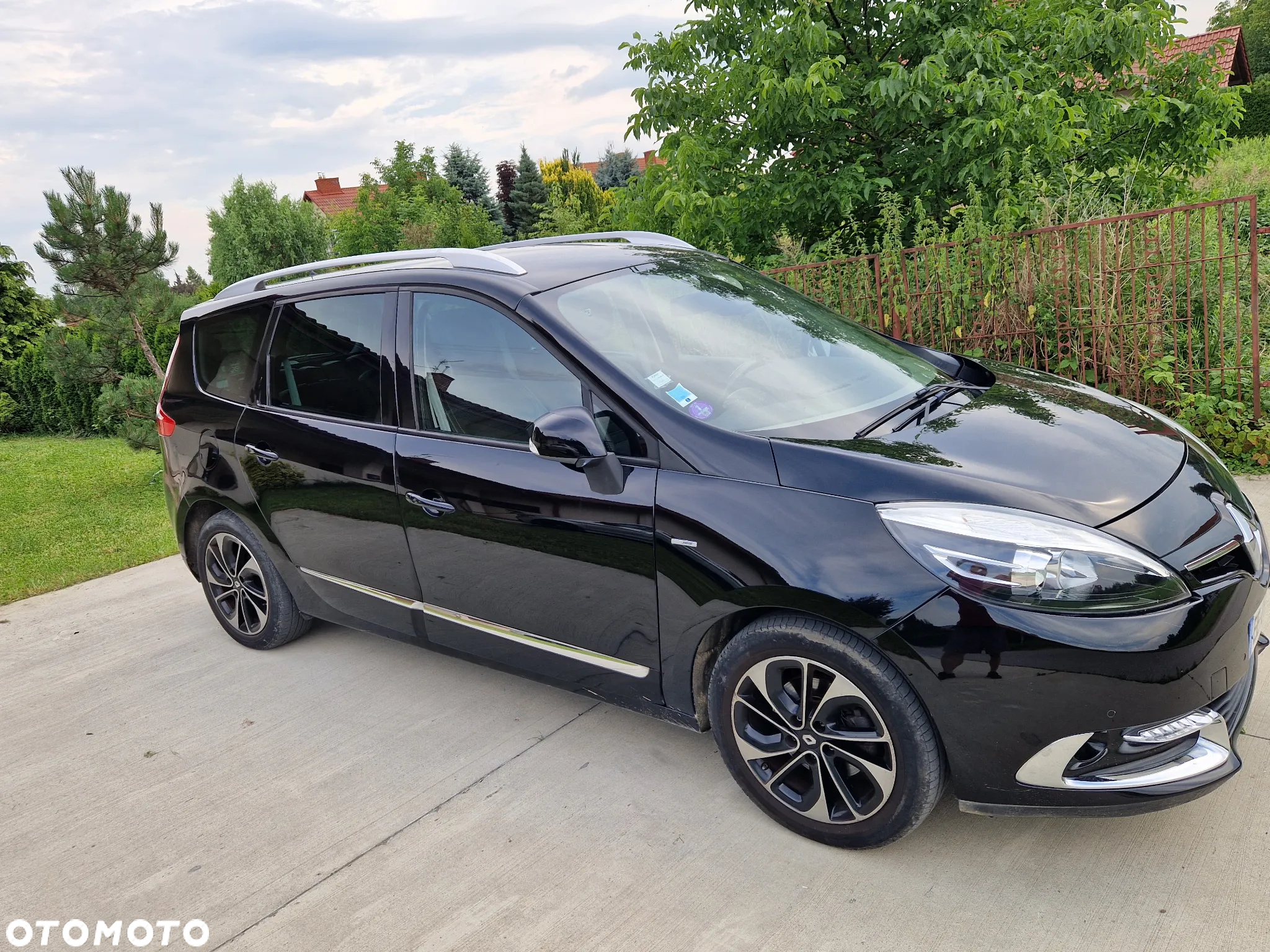 Renault Scenic ENERGY TCe 130 S&S Bose Edition - 12