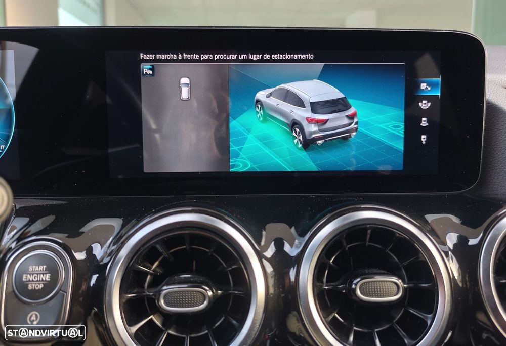 Mercedes-Benz GLA 180 d Progressive - 8