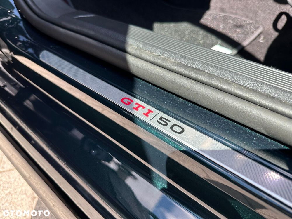 Volkswagen Golf 2.0 TSI GTI Edition 50 DSG - 25