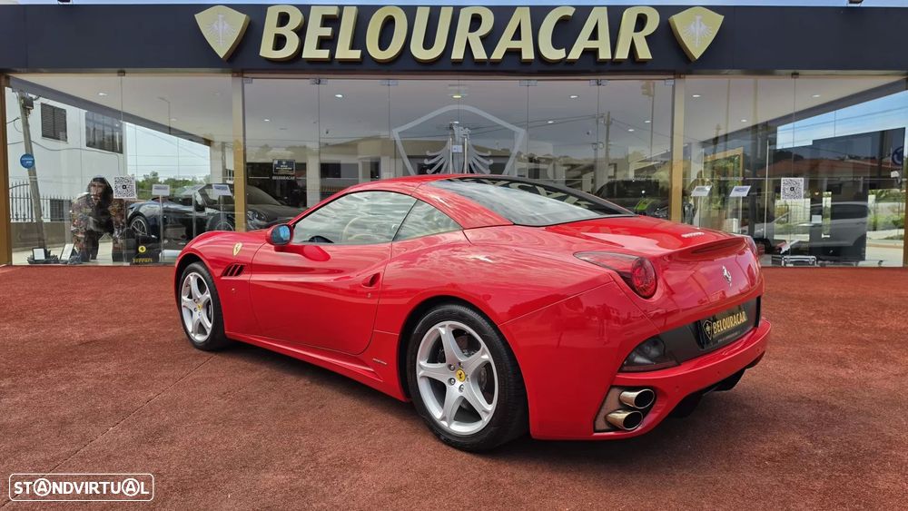 Ferrari California - 8