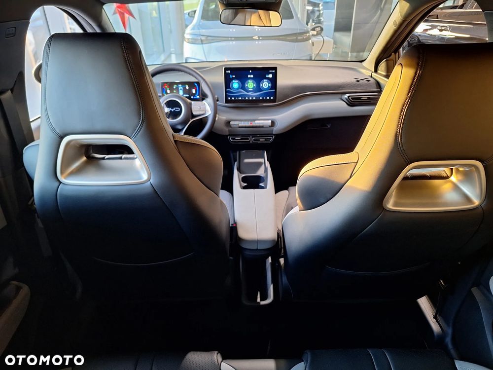 BYD Dolphin Surf 43.2kWh Boost - 11