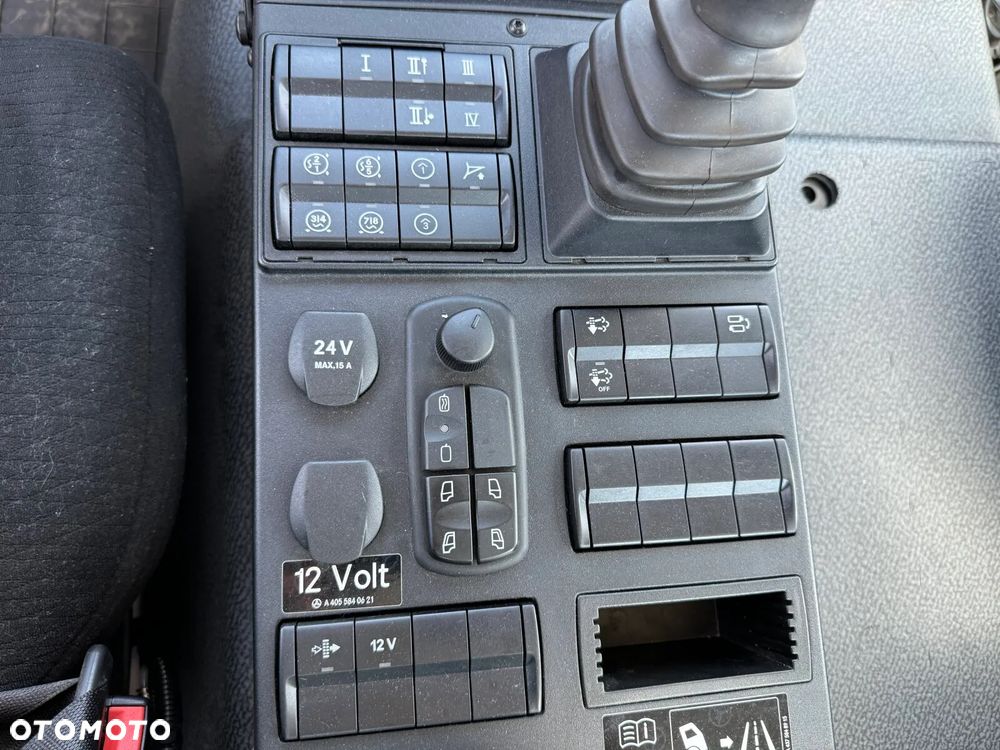 Mercedes-Benz UNIMOG U435 4X4 SKRZYNIA OTWARTA - 27