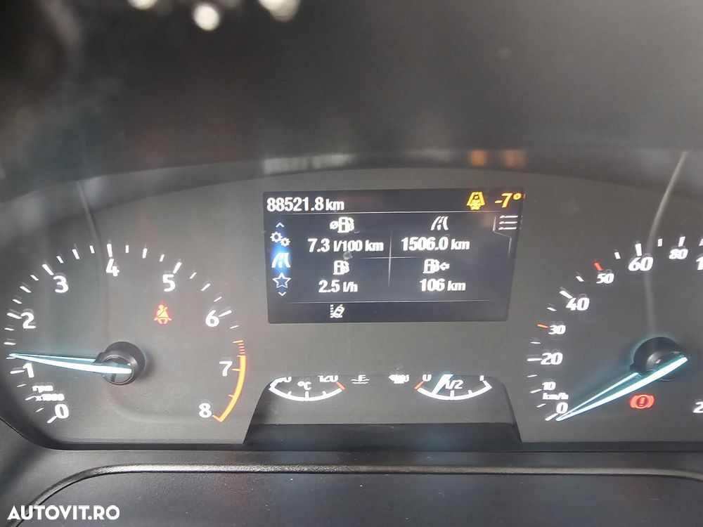 Ford Fiesta 1.1 Trend Connected - 27