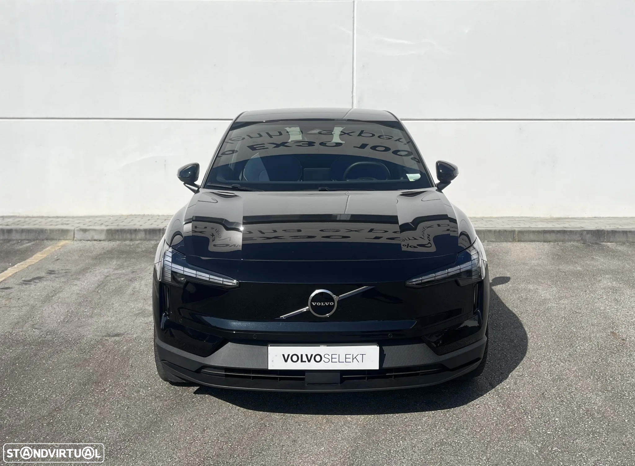 Volvo EX30 69 kWh Single Motor Extended Range Plus - 7