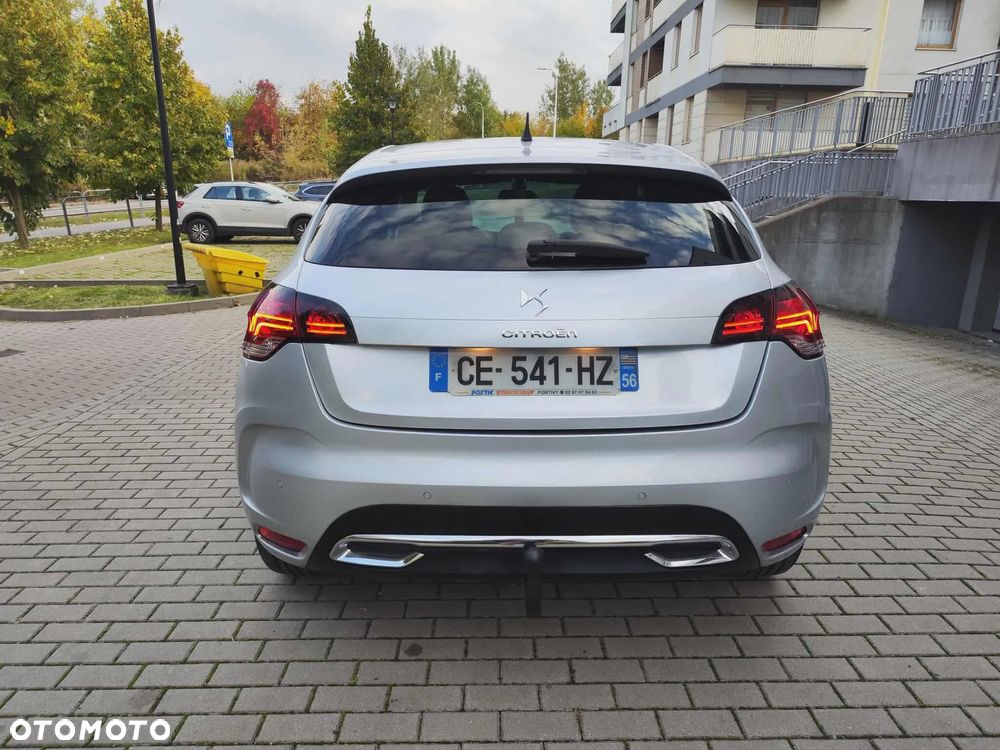 Citroën DS4 BlueHDi 120 Urban Show - 9