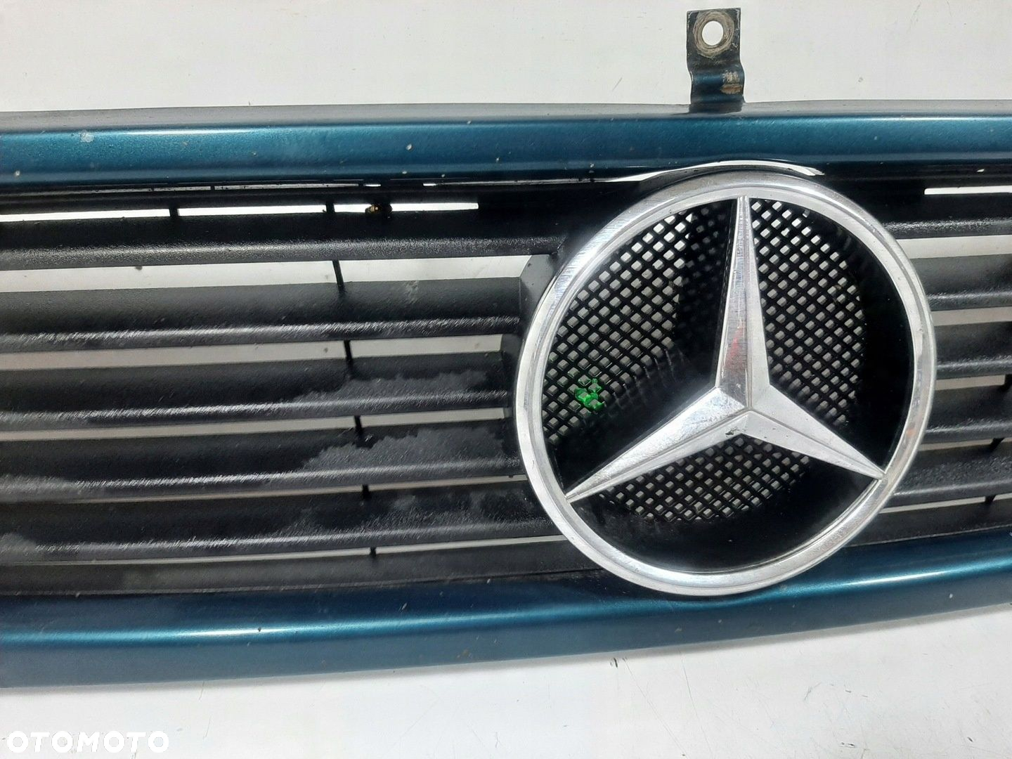 MERCEDES W638 V-KLASA 2.8 12V 98R ATRAPA GRILL 6388880023 - 8