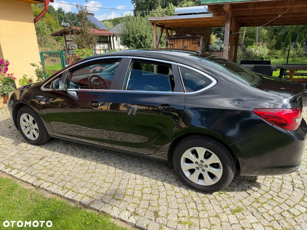 Opel Astra 1.4 T EU6 - 7