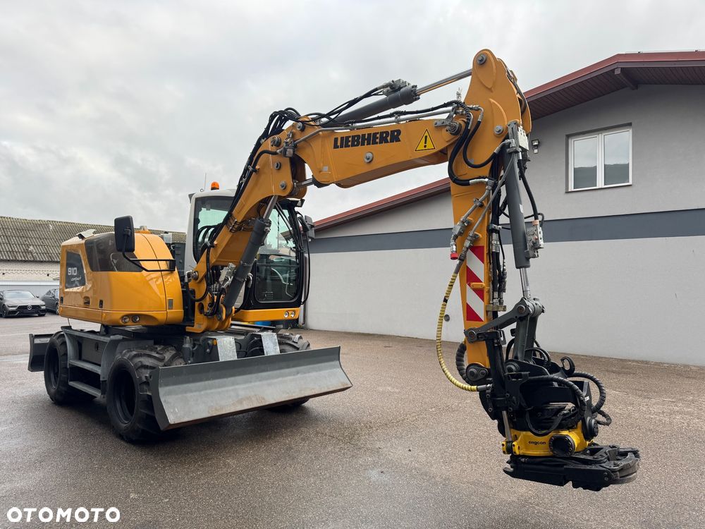 Liebherr A910 Compact Litronic - 2