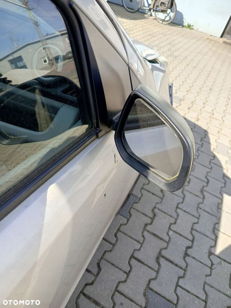 SUZUKI ALTO LUSTERKO PRAWE MANUALNE EU - 2