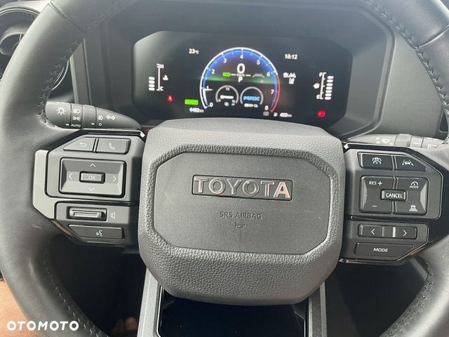 Toyota Land Cruiser - 10