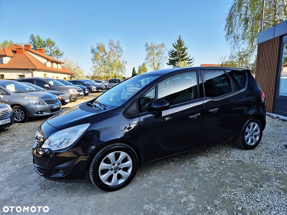 Opel Meriva 1.4 T Cosmo - 26