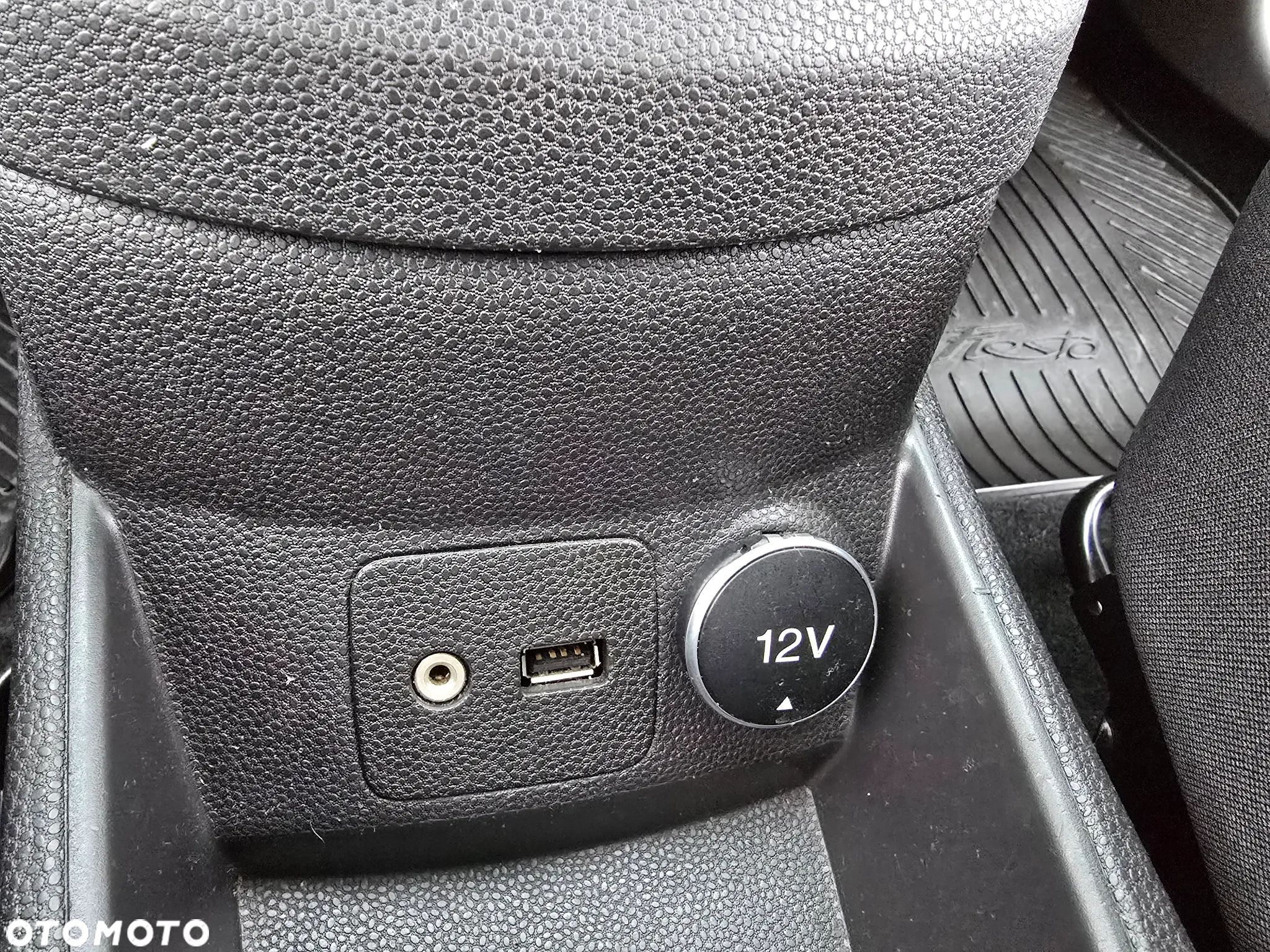 Ford Fiesta 1.0 EcoBoost Platinium X - 16