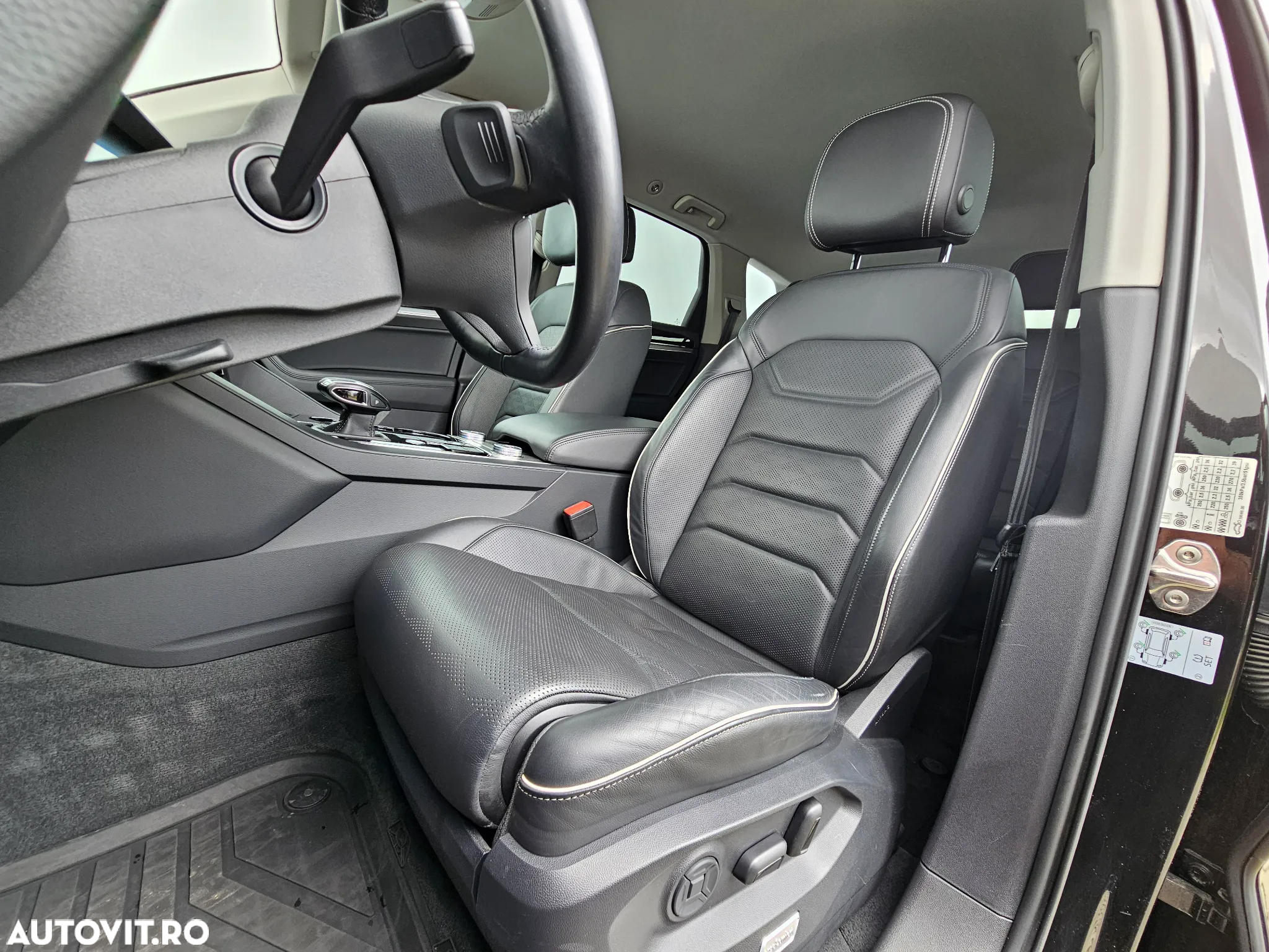 Volkswagen Touareg V6 TDI Elegance - 8