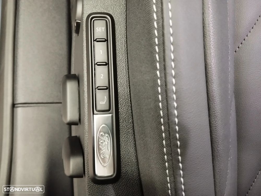 Ford Explorer 79 kWh Premium - 25