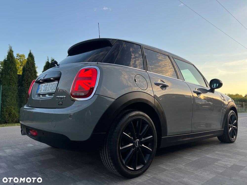MINI Cooper 60 Years Chili - 17